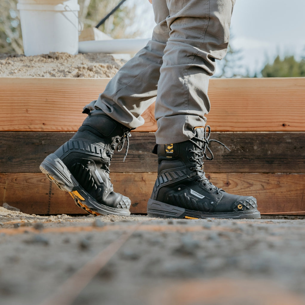 Work comfortably in the top-rated Scorpion 9” Comp Toe Men’s Waterproof Work Boot in Black